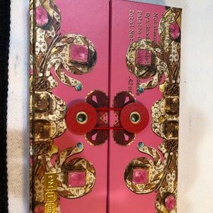 PAT McGRATH LABS
Eyeshadow Palette